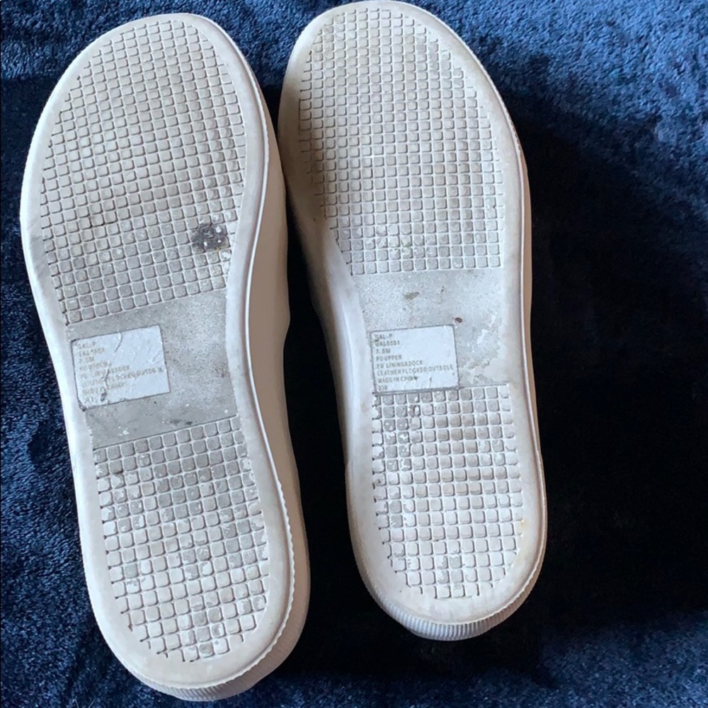 Steve Madden slip on shoes - Picture 5 of 6